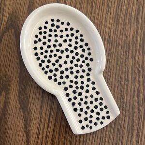 White and Black Dotted Spoon Rest Decor